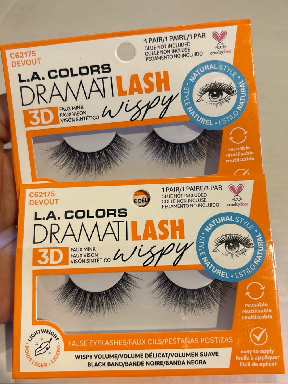 L.A. COLORS DramatiLash 3D Wispy False Eyelashes - Black Devout